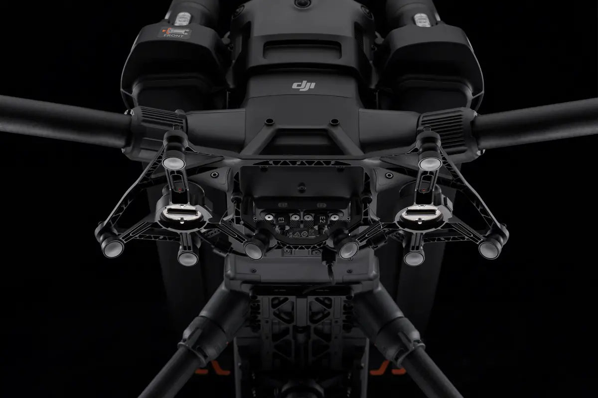 DJI Matrice 400 Dual Gimbal Connector by EE GROUP, showing close-up of the connector attachment for drone gimbals.